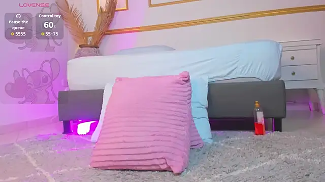 lia_sexx19's cam snapshot