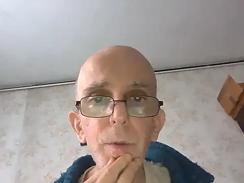 mariusica1@xh's cam snapshot