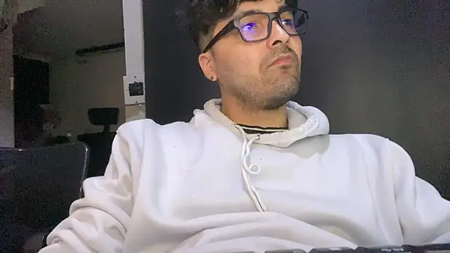 Freakydrag's cam snapshot