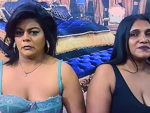 indianCherryPie's cam snapshot