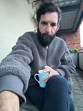 Michel_huge's cam snapshot