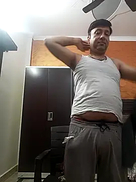 innocentboy1987's cam snapshot