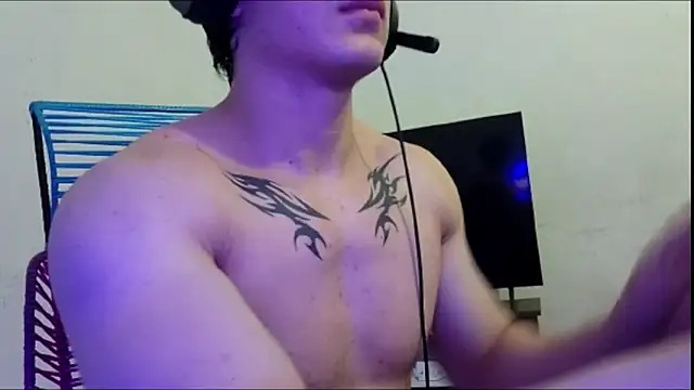 ErickWalton's cam snapshot