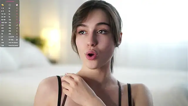 LettySlovacek live sex cam