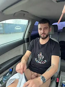 Pablo_Hornyguy95 live sex cam