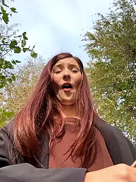 LilluKatten live sex cam