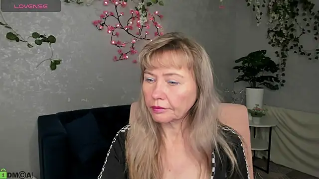 Carla_Vogue live sex cam