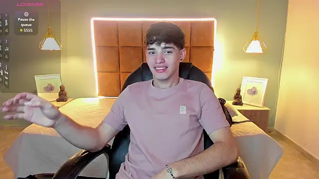 AlejooTwink live sex cam