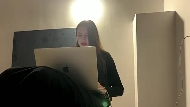 TeofilqKoral live sex cam