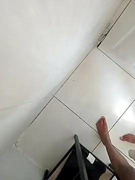 UNCLEZESTYY's cam snapshot