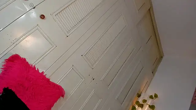 ChanellCastilla live sex cam