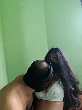 renu_143 live sex cam