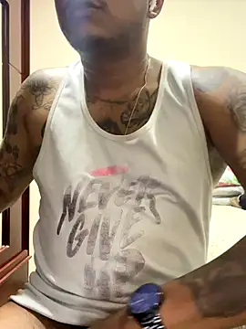 Saipadpuer30 live sex cam