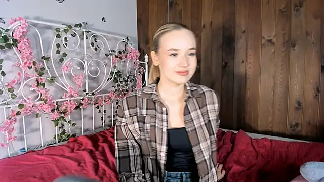 KristleKirst's cam snapshot