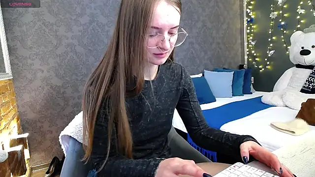 KateJonson's cam snapshot