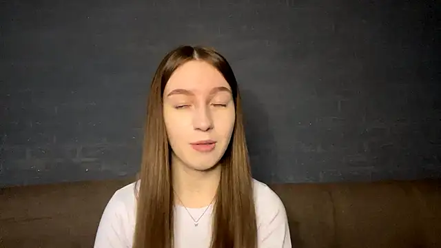 CindaWinn's cam snapshot