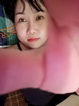 Ana-love2025's cam snapshot