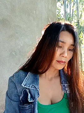 Bear_bear0's cam snapshot