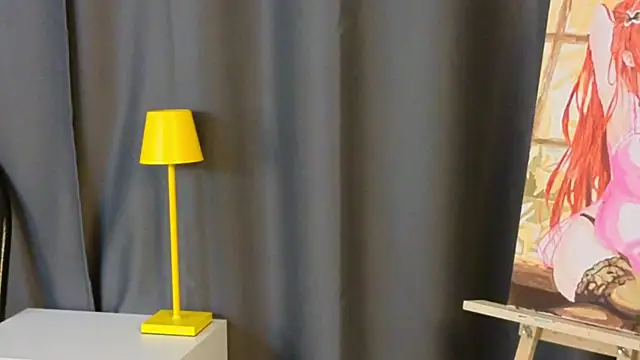 HollieCollelo live sex cam