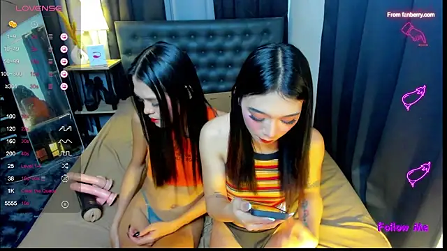 Kyliejennings live sex cam