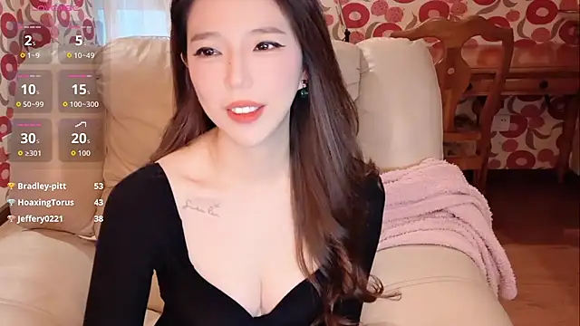 Agelin- live sex cam