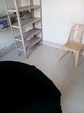 Riya_917's cam snapshot