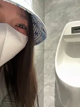 nideanbaby live sex cam