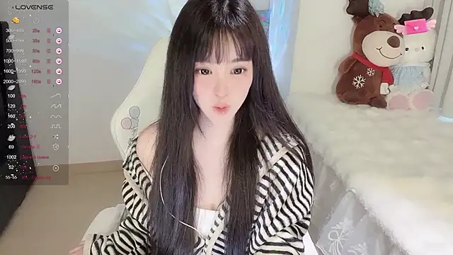 yuii-7 live sex cam
