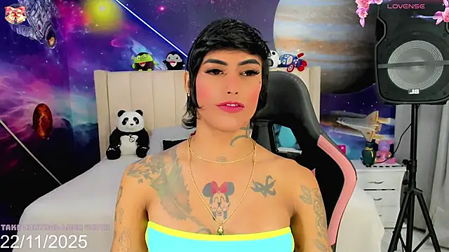 Nella_Dolls live sex cam