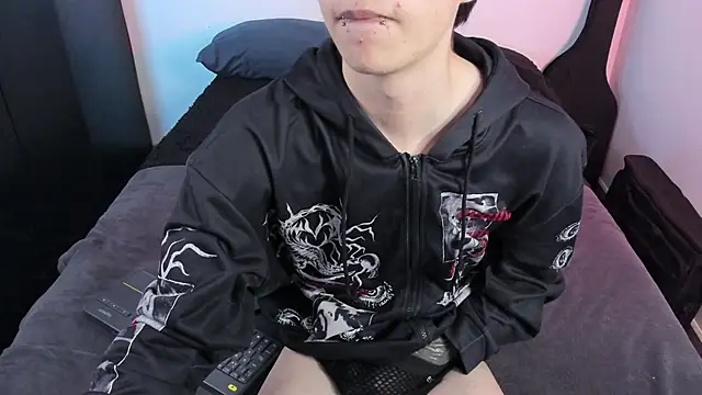 Adventure_twinks's cam snapshot