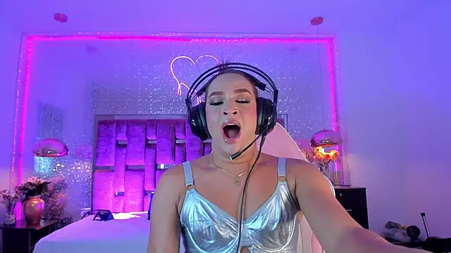 KylieVictoria live sex cam