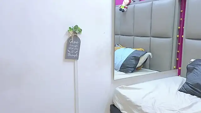 KRYSSTARITTER4's cam snapshot