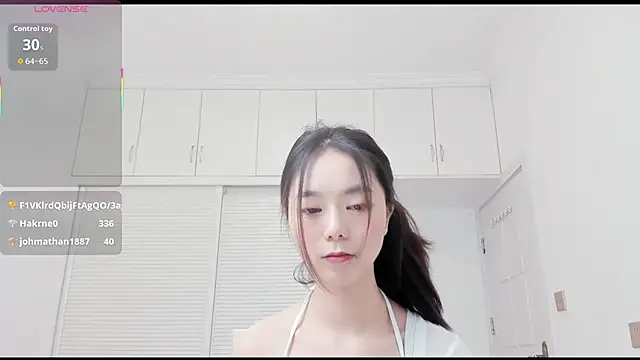 celili068 live sex cam