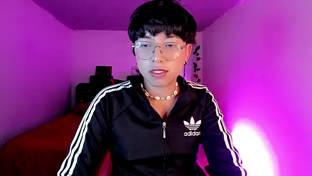 AnggelONfiree live sex cam