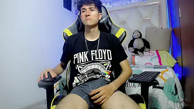 johnny_cagee live sex cam