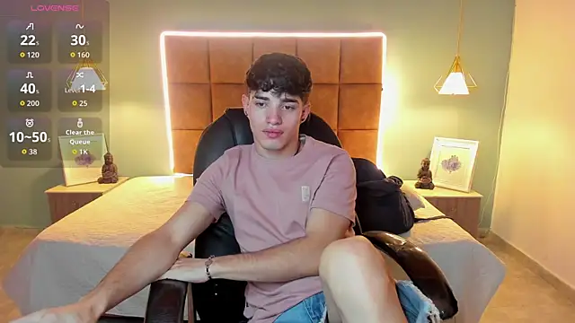 AlejooTwink live sex cam