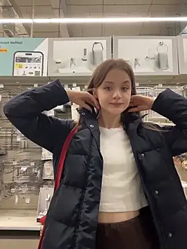 KittyQueeny live sex cam