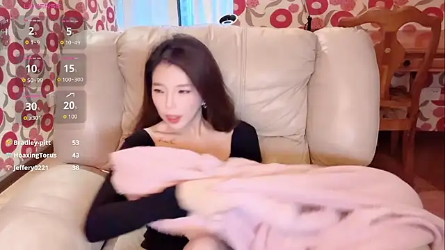 Agelin- live sex cam