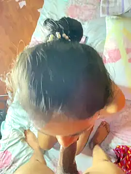 Nezuko-uWux live sex cam