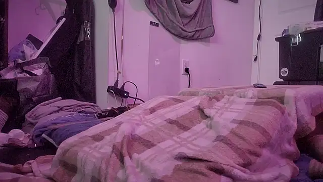 jasoncali305's cam snapshot