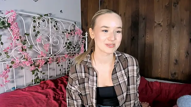 KristleKirst's cam snapshot