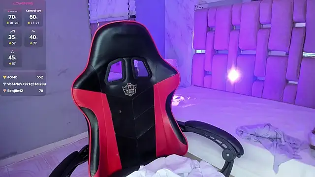 ThanaSaadi live sex cam