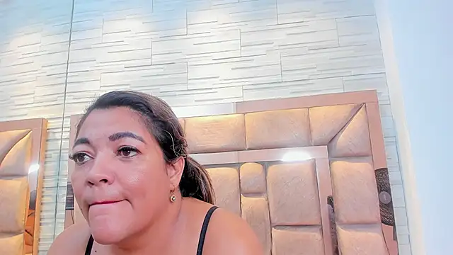 victoria_duke's cam snapshot