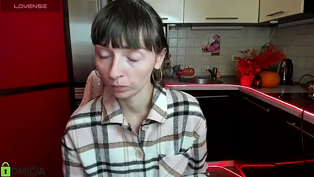 TayanaJons live sex cam