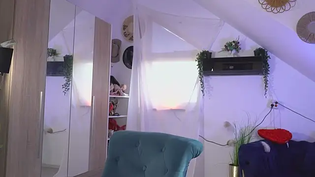 Amaliamour live sex cam