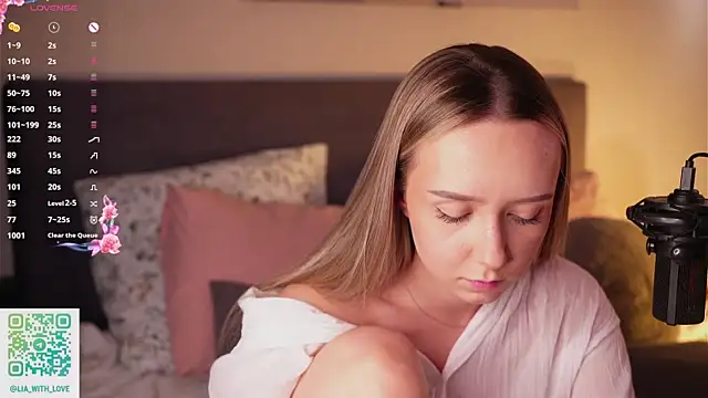 HollisBeckett's cam snapshot