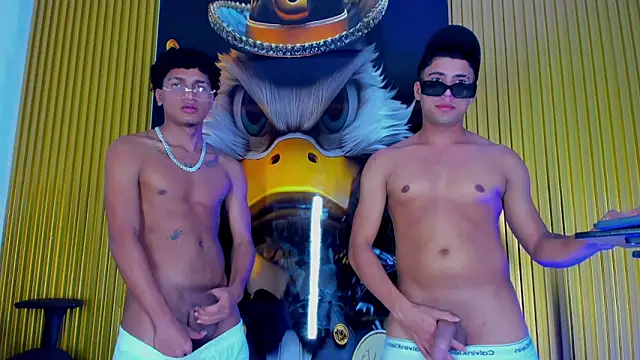 Play_boys_Hot2 live sex cam
