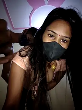 roohi_sexy's cam snapshot