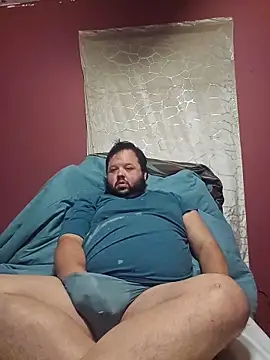 Strongbutgentle36's cam snapshot