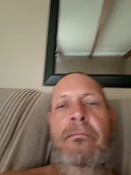 LyrateMarathon live sex cam